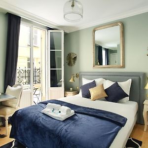 Studio met een King Size Bed